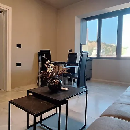 Sunflower Daire Avlonya